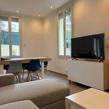 Rare - New In The Heart Of Apartment *